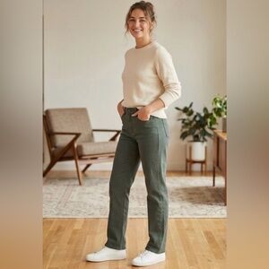 Women’s Deep Olive straight leg stretch Pants by Jones Sport NWT